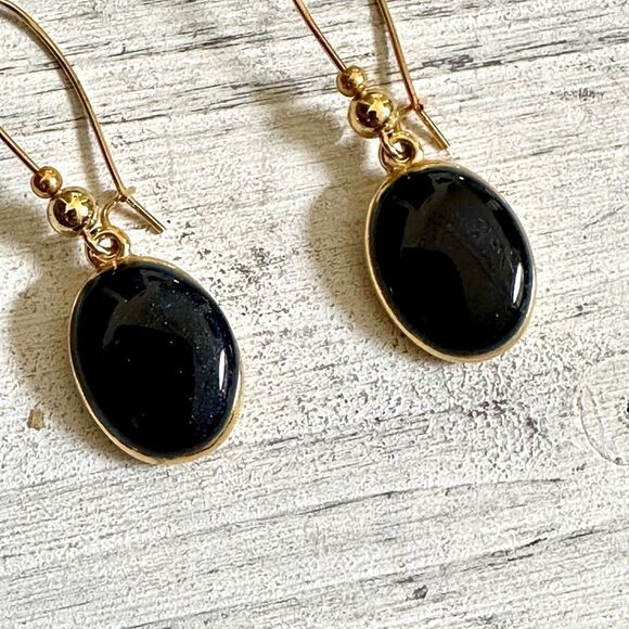 Gold tone blue/green drop earrings - Picture 2 of 8